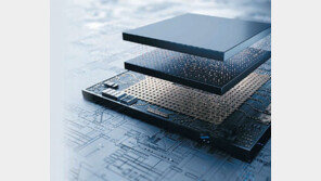 TSMC 따라잡기 바쁜 삼성전자, ‘추격자 인텔’에 긴장 