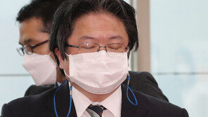 ‘文대통령 외교, 性的 비하’… 日공사 부적절 발언 파문