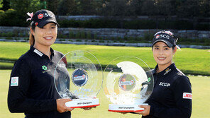 쭈타누깐 자매, 24언더 합작… LPGA 팀대회 우승