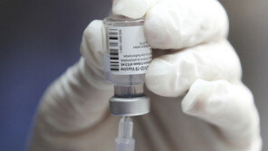 美 “백신 미접종자의 팬데믹”…코로나 입원환자 97% ‘미접종’