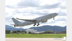 청해부대 장병 301명 귀국길 올라…軍수송기 20일 한국 도착