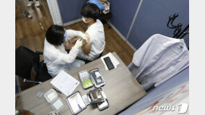 질병청, 19일 53~54세 예약 앞두고 낮 두차례 예약 시스템 중단