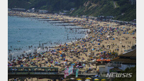 영국서 사상 첫 폭염주의보…올들어 가장 더워