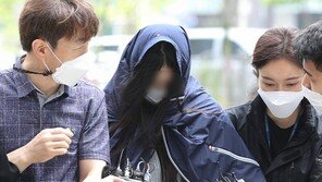 ‘만취 벤츠’ 30대 여성 “죄송하다” 눈물…유족 측 “합의 없다”
