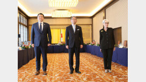 美-日 “한미일, 中견제 논의”… 한국발표엔 빠져 