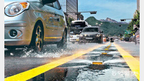 뜨거운 도로 식히는 ‘쿨링로드’