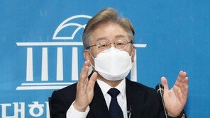 이재명 기본소득에…최재형 “외식수당인가” 정세균 “도움 안되는 정책”