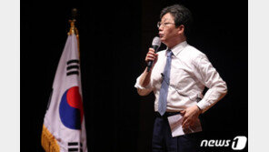 ‘의적 흉내·나쁜 포퓰리즘’…野, 기본소득 이재명에 선전포고