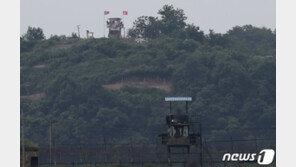 북한 “남북통신연락선 복원, 신뢰 회복·화해 큰 걸음”