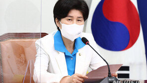 與 “‘숏컷 페미’ 황당…문체부·여가부, 안산 선수 보호해야”