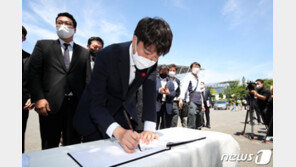 이준석 “尹 7월 중 입당 긍정적…당원 늘면 尹에게 밥 사겠다”