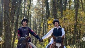 소녀시대 ‘찐우정’…티파니 생일맞아 사진 대방출, 수영 “내친구”