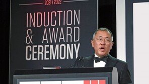 [단독]정의선 “美 백신접종에 일상으로 돌아간 듯… 車판매 당분간 잘될 것”