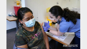 미국 병원 2곳서 백신접종 완료 직원들 잇따라 ‘돌파 감염’