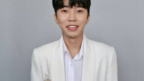 임영웅, 자가격리 해제 후 근황…여전한 귀공자 비주얼