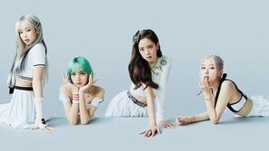 블랙핑크, 日 앨범 오리콘 일간차트 1위