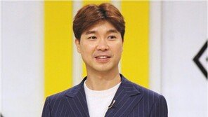[연예뉴스 HOT①] 박수홍, 데이트 폭력 주장한 유튜버 고소