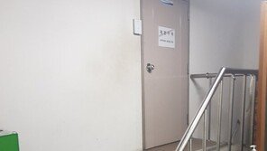 곰팡이 냄새 가득·쥐 출몰까지…고려대 청소노동자 휴게실 가보니