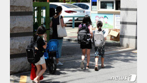 4차 대유행 확산 비수도권도 속속 4단계…‘전면 등교’ 먹구름