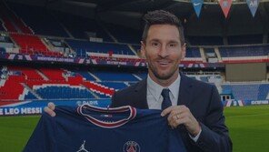 메시, PSG와 2+1년 계약…등번호 30번