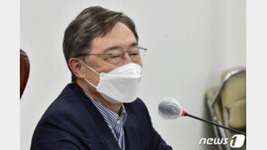 윤석열 “與 독선 참담” 최재형 “靑 비서관이 ‘장관의 장관’”…文정권 맹폭