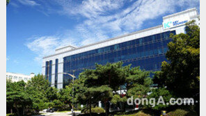 키파운드리, 최신 반도체 설계 지원 툴 ‘PDK 버전E’ 출시… 팹리스 업체 맞춤 기능↑ 