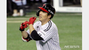 ‘17안타 폭발’ LG, 4연승 달리며 공동 선두…두산, 삼성 제압(종합)