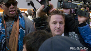 EU, 중국의 캐나다인 간첩죄 선고 규탄…“재판 공정치 않아”