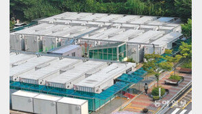 [단독]코로나 환자가 전국 ‘에크모’ 절반 사용… 병상도 빠르게 소진 