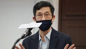 진중권이 공유한 젠더갈등 사연…“안산 때문에 헤어진 커플”