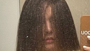 “삼각김밥 머리”…아이비 헤어스타일 호러영화급 ‘충격’