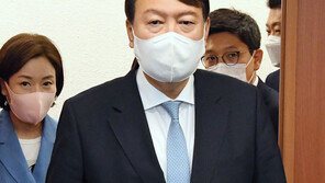 윤석열 “탄핵 용어 적절치 않아”…신지호 경질은 불가