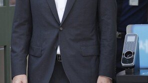 이재용 가석방 출소 “국민께 큰 걱정 끼쳐 정말 죄송”