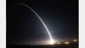 ‘30분내 北 도달’…美공군 ICBM 미니트맨3 시험발사 공개