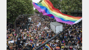 스코틀랜드 “4세부터 부모 동의 없이 성(性)전환 가능” 논란