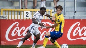 이승우 4경기 연속 결장…신트트라위던 2연패