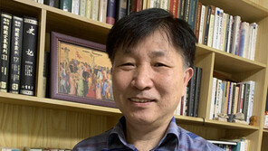 “淸 건륭제, 천주교 서양 선교사에 관대… 조선 포교에도 영향”