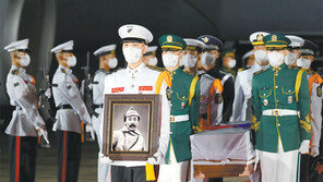 ‘봉오동 전투 영웅’ 홍범도 장군, 78년 만에 고국 품으로