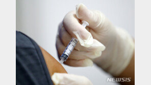 “AZ는 글쎄요”…잔여백신 예약 가능해진 3040 반응은 ‘싸늘’