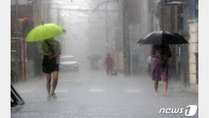 더위 씻는 가을장마…주말 폭우 이어 내주 잦은비, 낮 30도 ↓