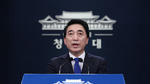 靑 “모더나, 주말까지 확답…‘10월 2차접종 70% 완료’ 가능”