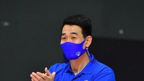 ‘3패’ 고희진 감독 “배구의 소중함 느꼈다. 좋은 경기로 리그에 보답할 것”