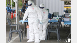 “13개월 아이 혼자 못 둔다”…코로나 병동 의료진의 배려 ‘뭉클’