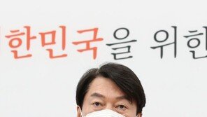 안철수, 제3지대 ‘마이웨이’…대선 핵심 변수 될까[고성호 기자의 다이내믹 여의도]