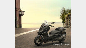 BMW 모토라드, 고급 스쿠터 ‘뉴 C 400’ 2종 출시