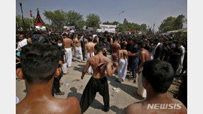 파키스탄, 시아파의 추모행진 중 도로폭탄 터져 3명 사망