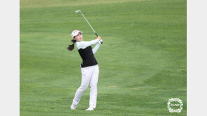 지수진 “홀인원 얼떨떨…좋은 분위기 이어가겠다”