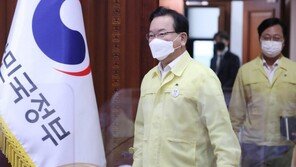 오늘 거리두기 단계 유지 전망…‘+α’ 영업시간·사적모임 인원 변동될 수도