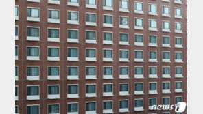 거리두기 강화에 ‘호텔·팬션’ 소비자 상담 309%↑…예식장 민원 급증