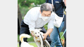 이재명, 세종 찾아 ‘충청 공략’… 이낙연, 열린민주당 유튜브서 ‘친문 결집’ 